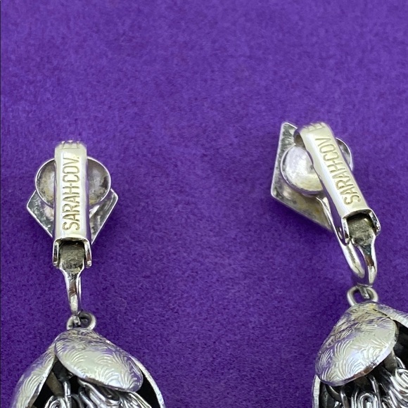 💛 Vintage Sarah Coventry Silver Tassel Clip On Earrings - Picture 4 of 6